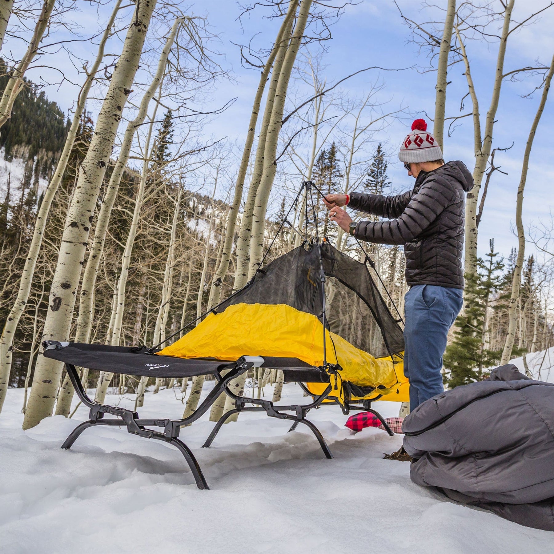 TETON Sports Outfitter XXL Camp Cot with Pivot Arm 120A